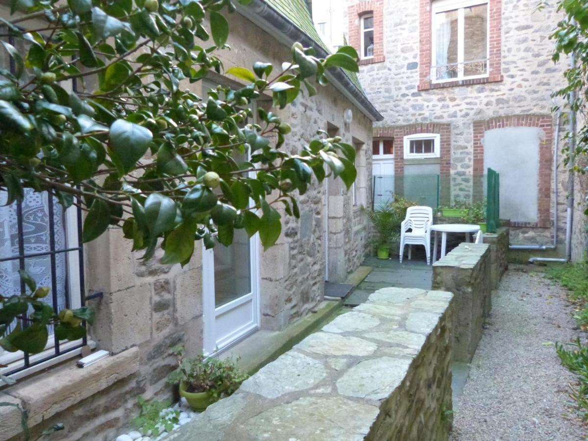 Quai Vauban Villa Сен-Ва-ла-Уг Екстериор снимка